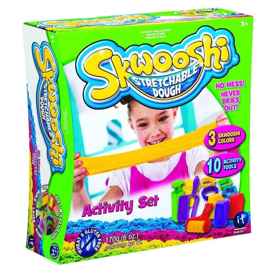 Skwooshi stretchable dough activity set box with a child pulling yellow dough.