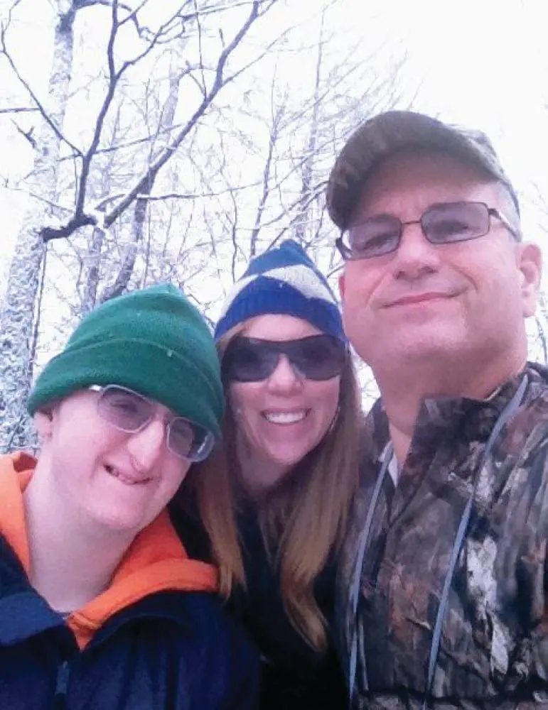 Joey Petruzzi, his Mom Liz, and his Dad Mark take a selfie in the snow.