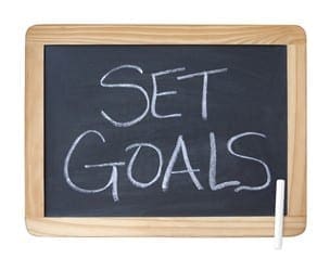 Blackboard with the words Set Goals written in white chalk.